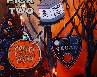 Juego de adornos veganos espeluznantes - Elige dos adornos navideños - Krampus Gótico Terror Navidad Amigo Invisible Decoración Halloween dijes - Power Co