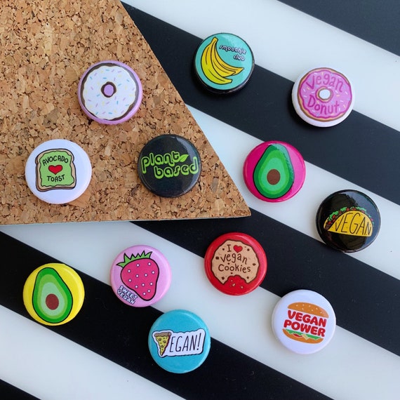 Pinback Buttons Badges Pins Chocolate Cupcake Lapel Pin Brooch Clip Trendy Accessory Jacket T-Shirt Bag Hat Shoe