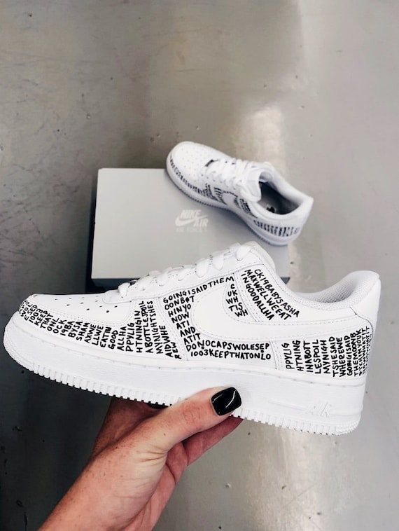 how do you customize air force ones