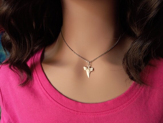 Rose Gold Shark Tooth Choker Necklace 