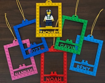 Brick Minifigure Holder Ornament with Name (Minifigure not included), Personalized Minifigure Ornament Hang, Christmas Ornament