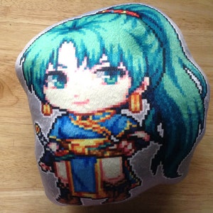 Feuer Emblem Lyndis Kissen, doppelseitig, Lyn Plushie Kissen, Lyn Plüsch Kissen, Lyn gefüllt Kissen, Anime Kissen, Anime Plüsch