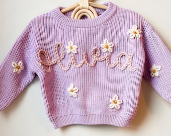 Custom name sweater with design, daisy name sweater, custom toddler sweater, custom baby sweater, baby name sweater, bumblebee sweater