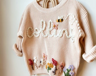 Suéter floral bordado personalizado, suéter personalizado para niños pequeños, suéter de bebé personalizado, suéter inicial personalizado, suéter con nombre de bebé, suéter de jardín