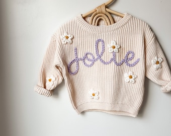 Personalisierter Pullover mit Name, Gänseblümchen Pullover, benutzerdefinierte Pullover für Kleinkinder, benutzerdefinierte Babypullover, Babynamen Pullover, Hummel Pullover
