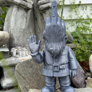 Fonte de jardim do gnomo Flippy the Finger