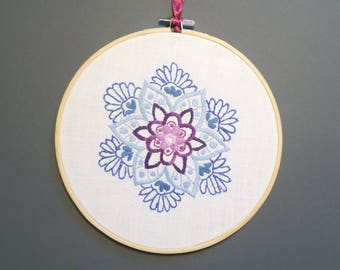 Embroidery Hoop Art, Mandala