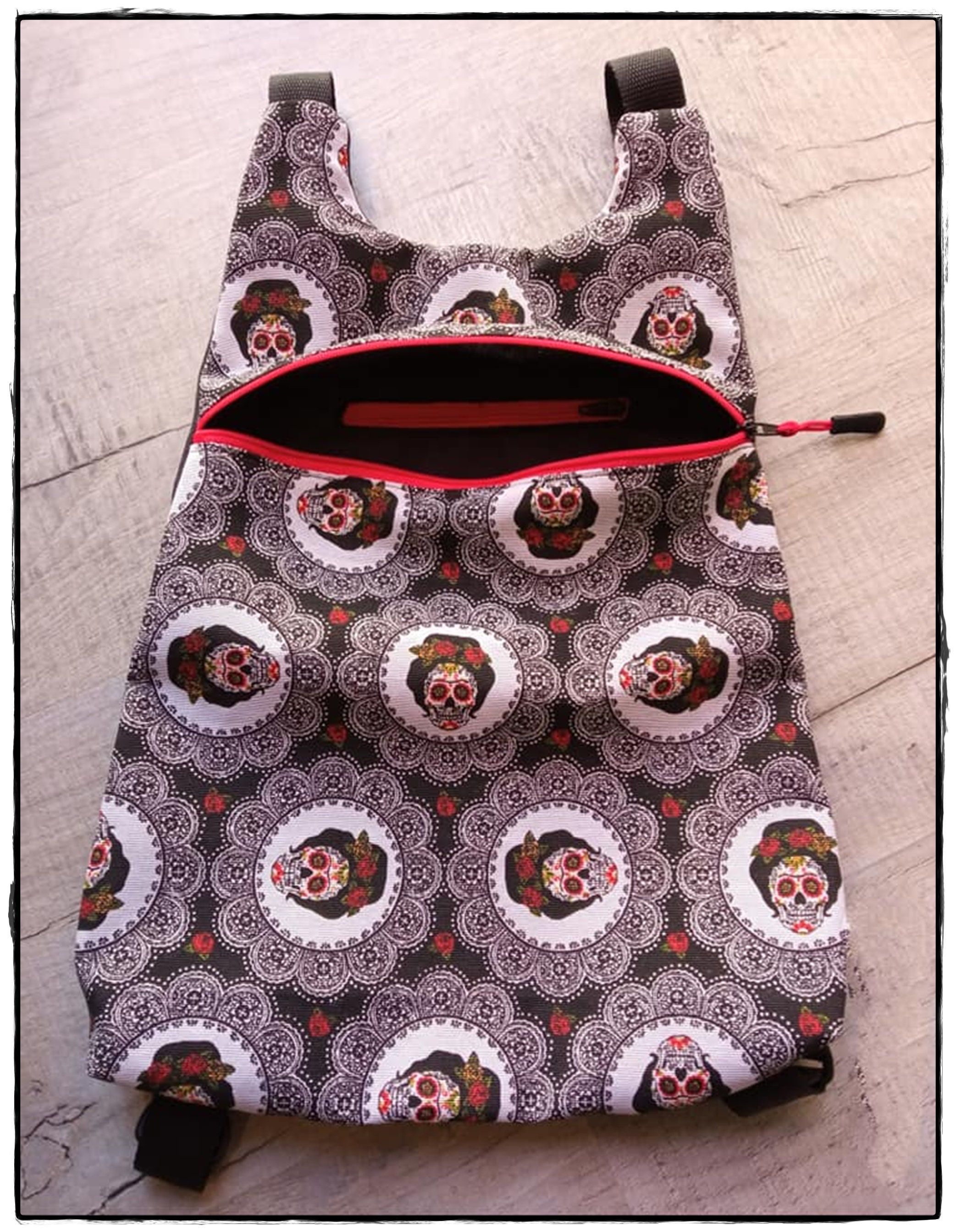 Exclusive original new fabric backpack Model linked to the Etsy