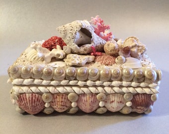 Handmade Shell Box Encrusted Treasure Box Beach Decor Ocean - Etsy