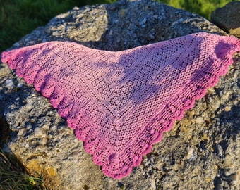 Cute Spring Crochet Shawlette Pink