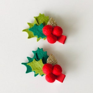 Christmas hair clips Christmas holly hair clips Christmas hair bows holly hair bows toddler hair clips winter hair clips