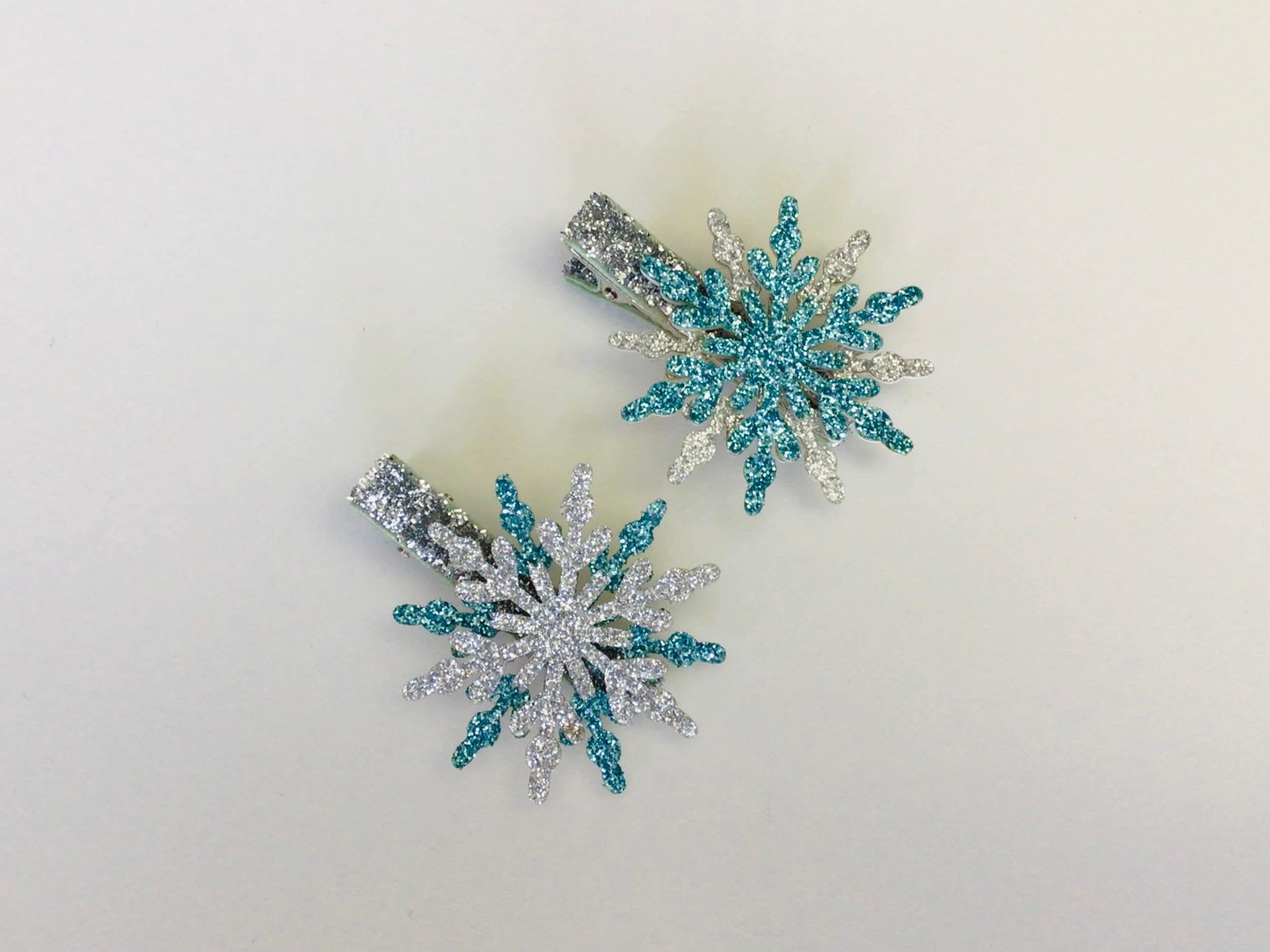 Glitter Snowflake Clip Art. Sparkle Christmas Snowflakes. Frozen, Snow,  Snowflake Clipart in Mint, Blue, Purple Glitter. Christmas Images. 