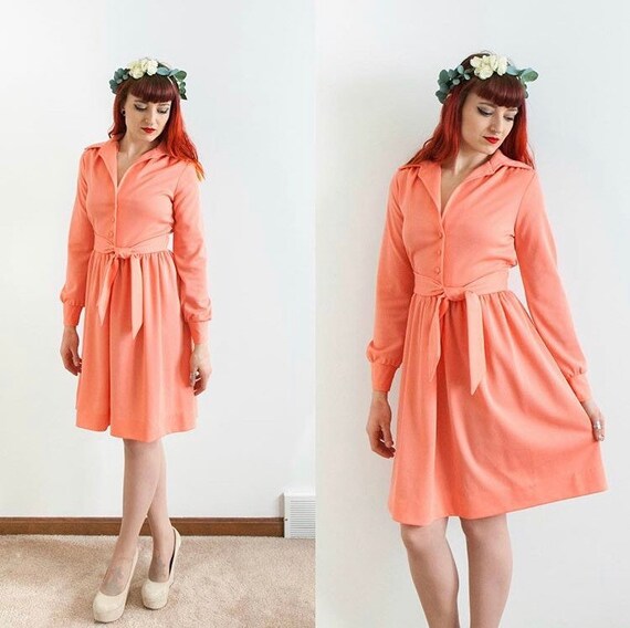 Peach 70’s shirt dress // size small
