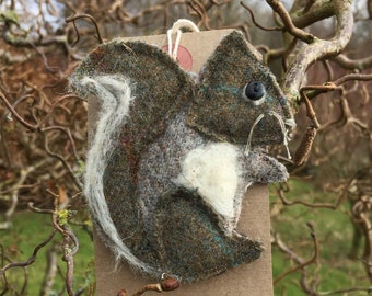 Beryl the Grey Squirrel handmade harris tweed brooch/ pin.  Christmas present// stocking filler// secret Santa