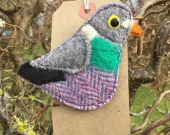 Handmade Harris TweedCharlie Wood pigeon brooch/ pin.  Christmas present// stocking filler// secret Santa