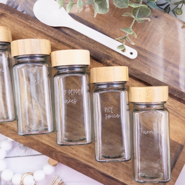 Engraved Spice Jars Set, Wood Lid, Kitchen Storage, Herb Containers, Cooking Accessories