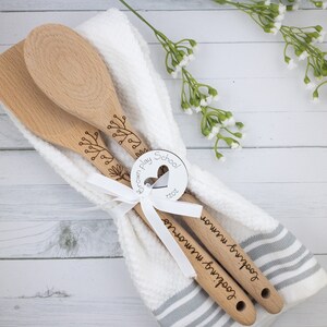 Kitchen gift set, Wooden engraved spoons,  weeding gift, mothers day gift, housewarming gift