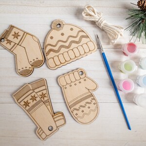 DIY ornaments, Christmas crafts, wood ornaments