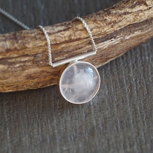 Collana fatta a mano / argento .925 con quarzo rosa / pietra preziosa rosa bianca / collana in argento