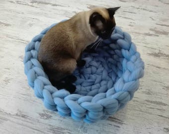 Chunky cat bed Merino wool Cat cave, Cat house Chunky Cat house Cat furniture Knitted pet bed Pet round Bed Cat nest Chunky cat basket