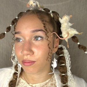 Rat earrings (3 colours)
