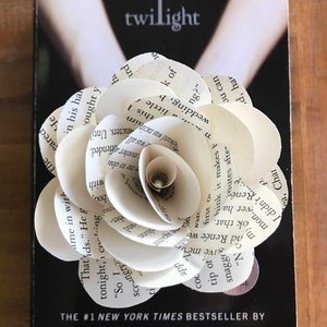 Twilight Series Paper Roses, 3.5&quot;, Varying Quantities