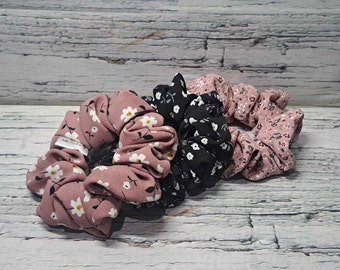 Chouchou scrunchie Pink Black floral elastic hair accessory