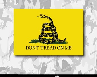 Don't Tread on Me Flag Vinyl Sticker