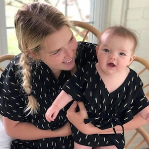 Mom and Baby Robe, Mother and Child matching outfit, Mother Daughter outfit, Family Costume, Matching robe, Mommy and Me Clothing, Dress