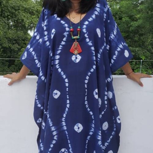 Caftan indien en coton noué indigo, caftan grande taille, vêtements de villégiature, vêtements de vacances