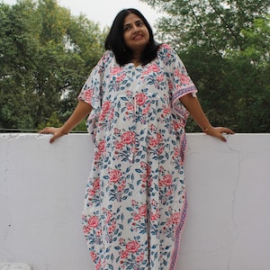 Maternity hospital gown,maternity robe, labour & delivery gown, birthing gown, maternity clothes, hospital gown, nursing robe, feeding robe