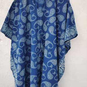 V-NECK KAFTAN PAISLEY IN PATCHES