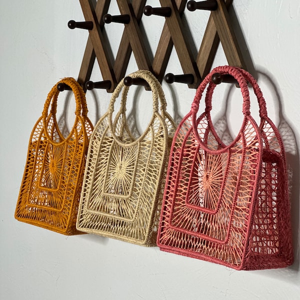 Woven Handmade Iraca Palm Bag, Eco-Friendly Wraist Bags