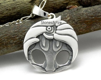 KINGS SOUL charm Pendant | Video Game Geeky Nerdy Stuff | for Gamers Gift |