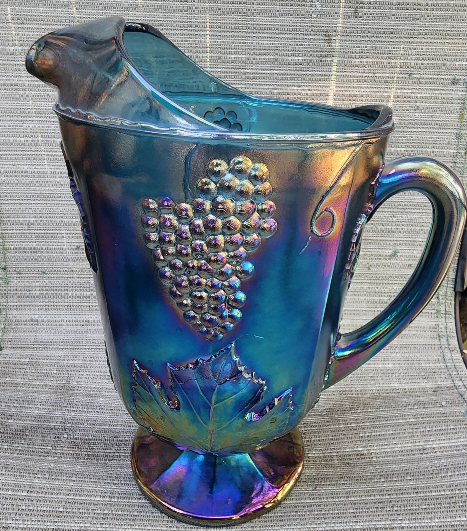 Vintage Blue Carnival Glassnull