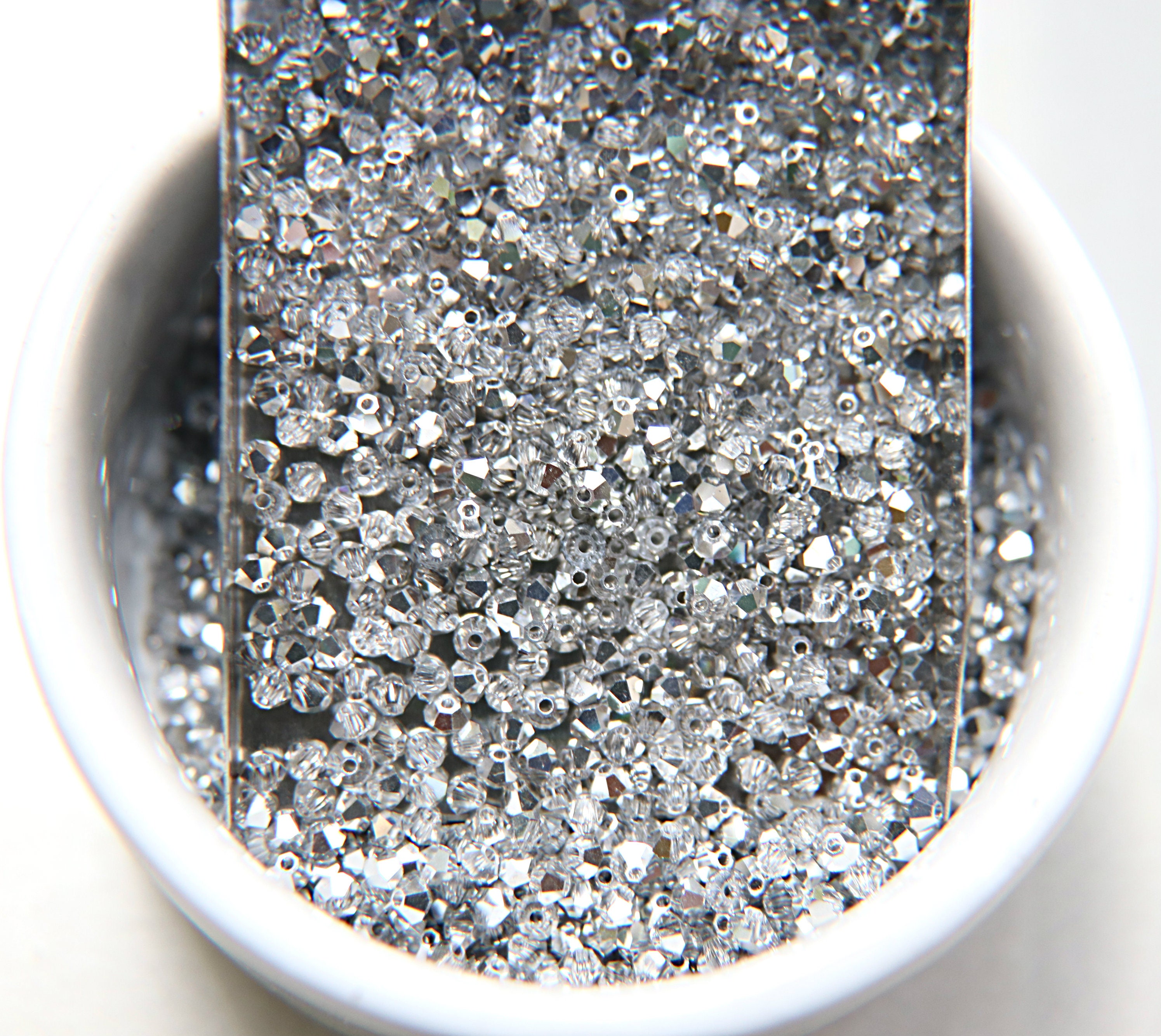 ブリトラ クォーツ Chrysolite Opal Shimmer 2x 5328 Swarovski Light Green