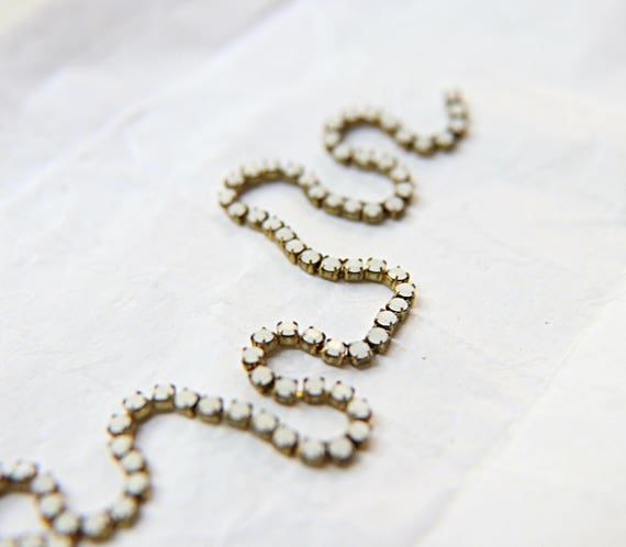 18pp Vintage Swarovski Rhinestone Chain | White Alabaster Bridal Jewelry Supplies