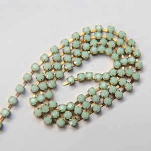 12ss Mint Alabaster Swarovski Cup Chain, 3mm Rhinestone Trim