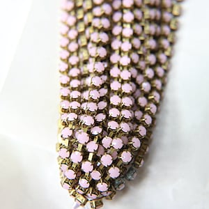 16ss Swarovski Rose Alabaster Rhinestone Chain, Jewelry Making Supplies, 4mm