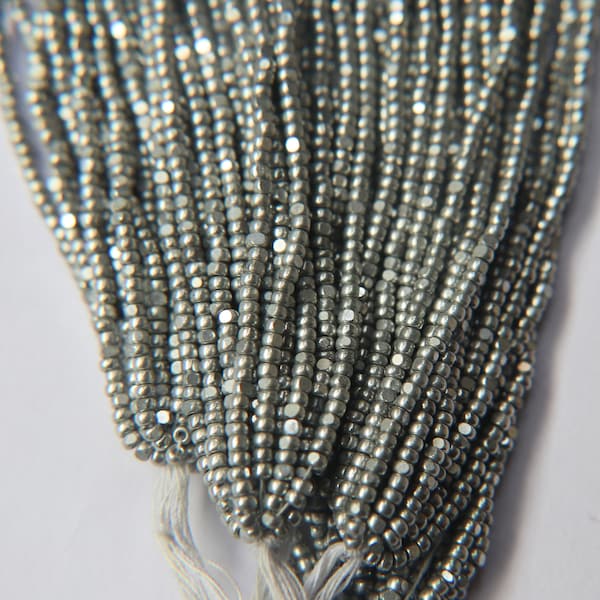 11/0 Hanks Charlotte Cut Beads Metallic Aluminium Silver 1/5/25/50/100 Hanks 2.0mm embroidery materials, bijoux findings, rare beads vintage