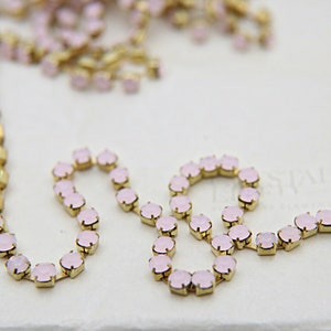 16 SS Rhinestone Chain Swarovski in Rose Water Opal 4mm 0.5/1/2/5/15 Meters vintage findings, strass chains