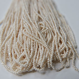11/0 Hanks Charlotte Cut Beads Ivory 1/5/25/50/100 Hanks 2,0 mm Perla facetada Suministros para manualidades, materiales de bordado, cuentas raras de alta calidad