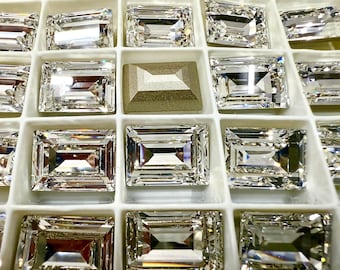 Vintage Swarovski Crystal Rhinestones: 4527 Step Cut Baguette (2 Pieces, 18x13mm