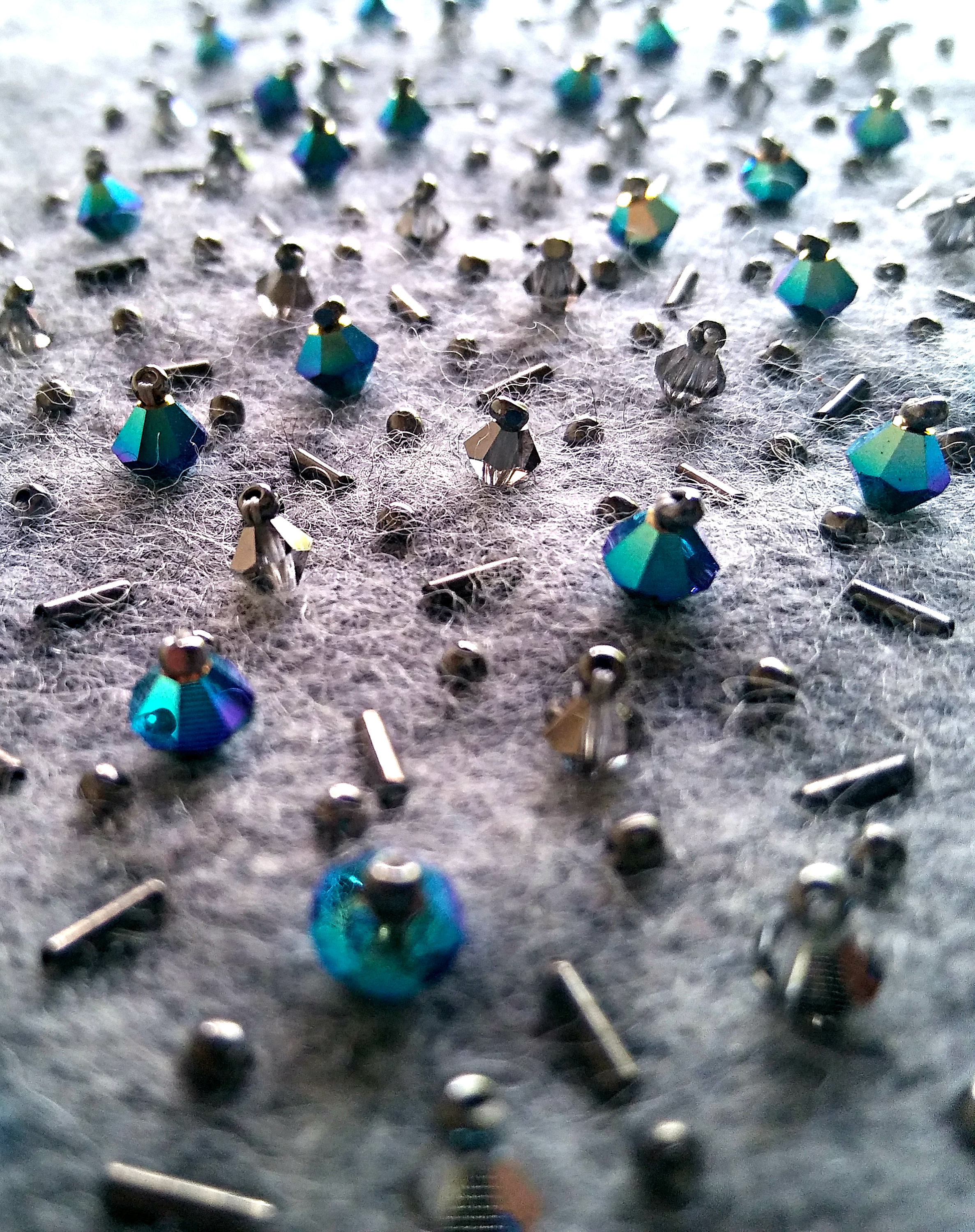 Housweety 1000 Perline Bicone In Acrilico – Forma Sfaccettata 6x6 Mm, Foro 1,2 Mm, Mix Di Colori Per Creazione Gioielli E Bijoux Fai Da Te - 4