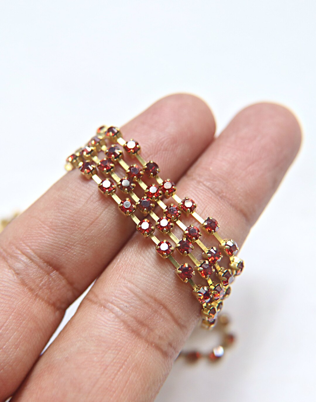 Swarovski cup chain best sale