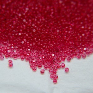 13/0 Charlotte true Cut Beads Indian Pink Transparent (Dyed) 5/10/20/50/250/500 Grams PREMIUM SEED Beads