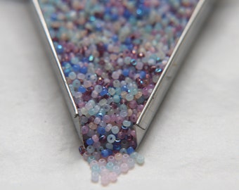 Phlox Mix True Cut Seed Beads, Size 11/0-13/0, Czech Glass