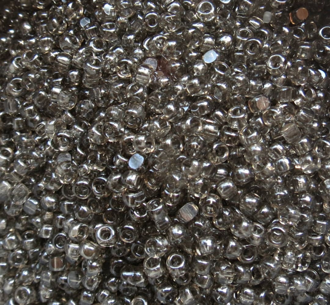 8/0 シャーロットカットビーズ、クリスタルサテンガラスビーズ