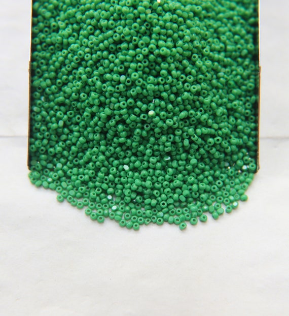 13/0 Charlotte Cut Beads 53250 Green Opaque 5/10/20/50/250/500 Grams craft  supplies, jewelry making, embroidery materials, vintage beads