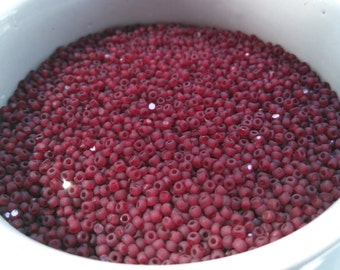 11/0 Charlotte Cut Beads Frosted Garnet 10/20/50/250/500 vintage findings, embroidery materials, craft supply, premium beads, embroidery